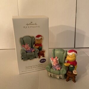 Waiting Up for Santa Winnie‎ Pooh & Friends Hallmark 2009 Ornament Keepsake